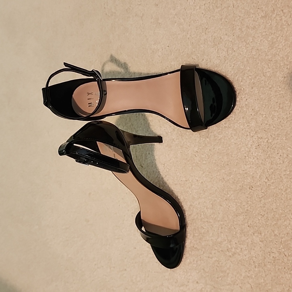 Mix No 6 black Lina high heel sandals 7.5 New